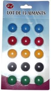 LOT DE 15 AIMANTS