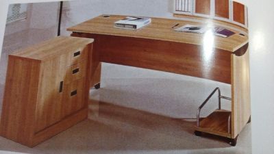 TABLE DE BUREAU BN-08