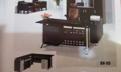 TABLE DE BUREAU BN-05 (RETOUR ET CAISSON)