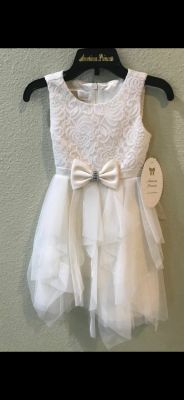 ROBE FILLETTE EN DENTELLE BLANC AVEC NŒUD 1 A 6 ANS