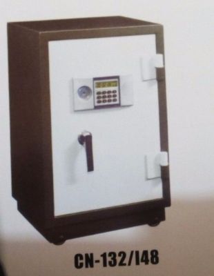 COFFRE FORT CN-132/I48